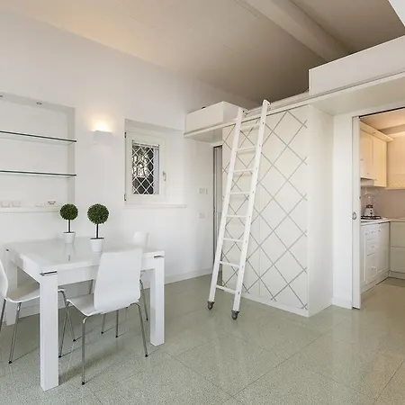 Maison Du * ستريزا